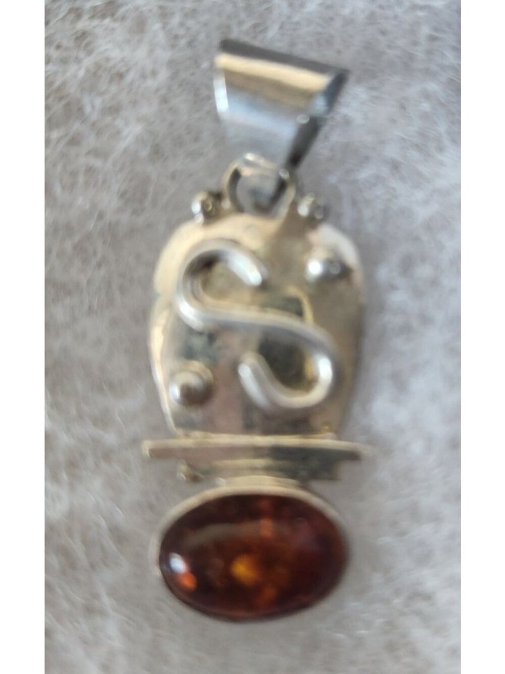 Pendant Amber Silver 4.3 Gr 35 x 15 mm Oval Silver 15 x 10 mm Top Bail10 x 5 mm - Picture 6 of 8